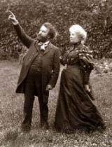 Nicolas Camille Flammarion con su esposa Gabrielle.